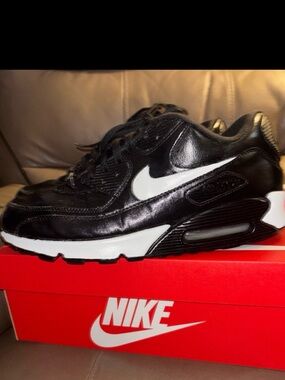 Custom Nike Air Max 90 Athletic Sneakers, Men’s Size 11